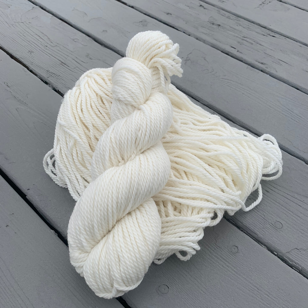 25% Nylon 75% Wool - Bulky - 5 Skein Set